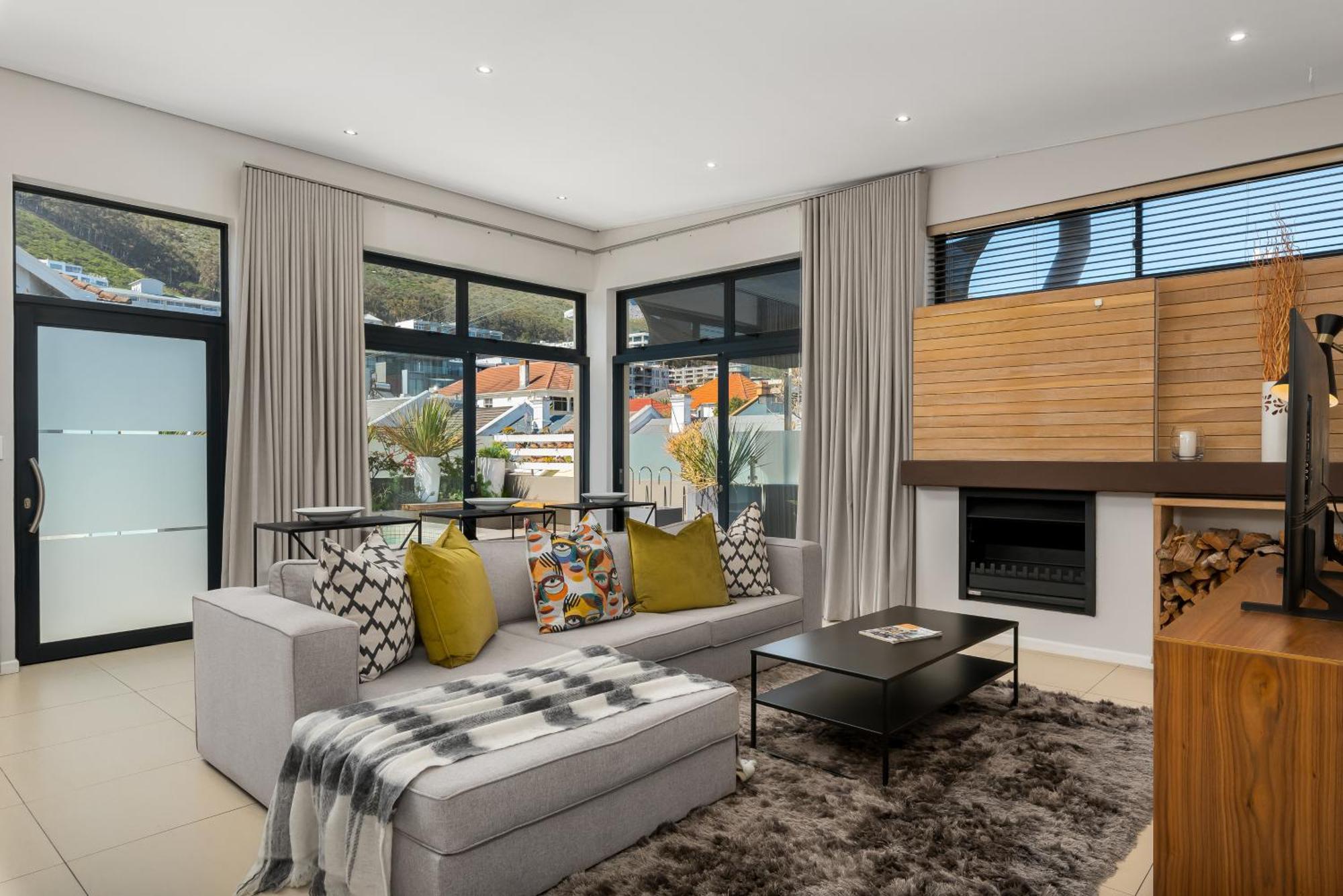 Villa 6a On Highworth *