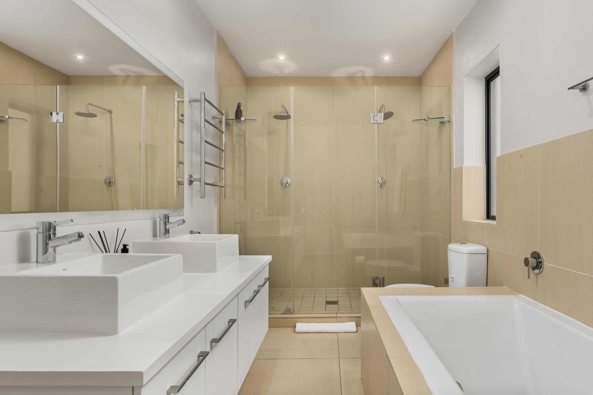 6a On Highworth Villa Cape Town