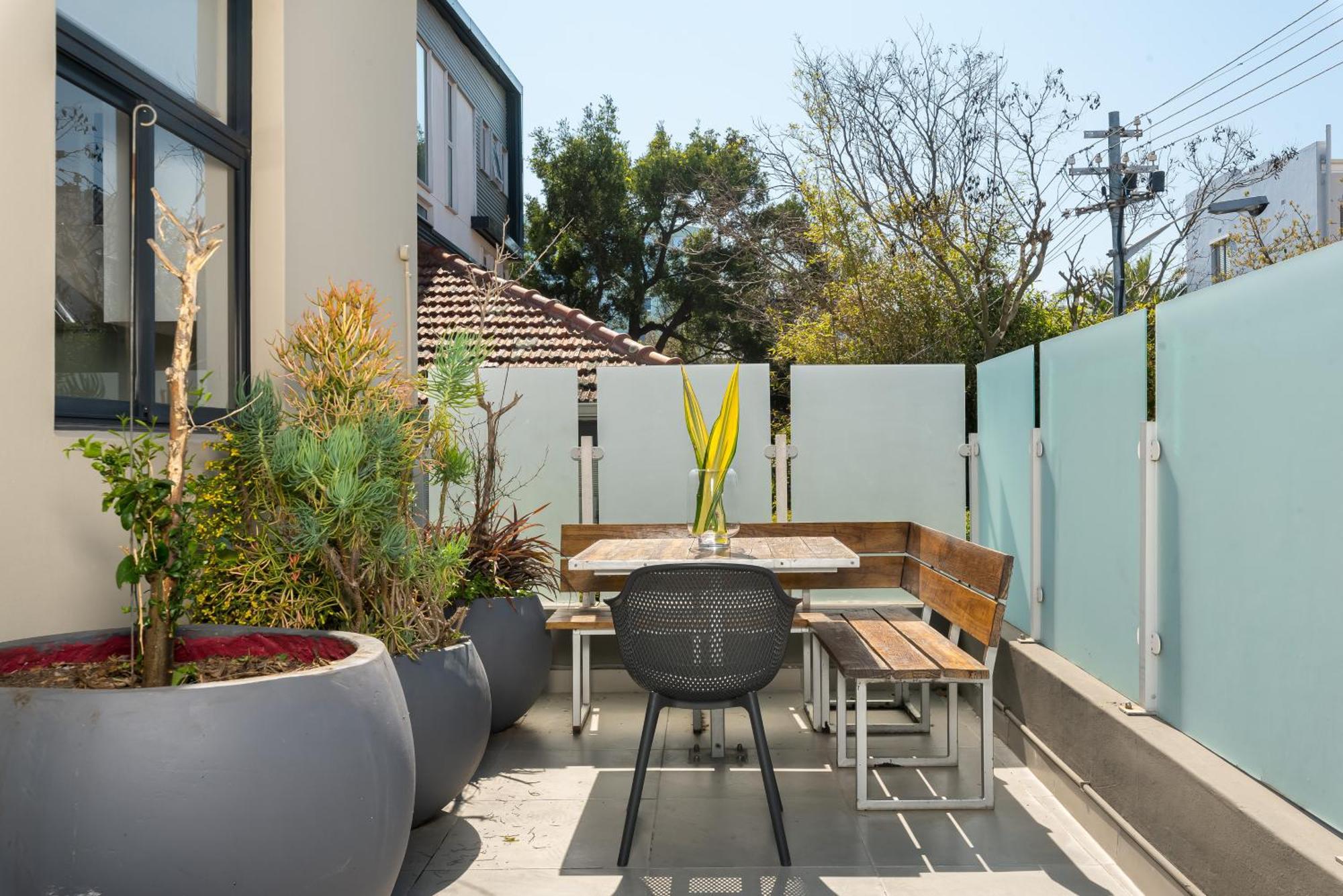 Villa 6a On Highworth Cape Town